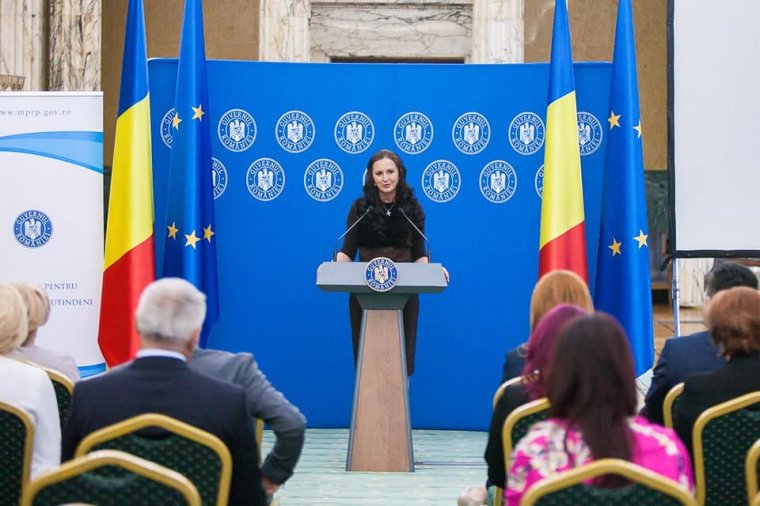 A határon túl élő román gyerekek anyanyelvi oktatásának fontosságát hangsúlyozta Intotero Torinóban
