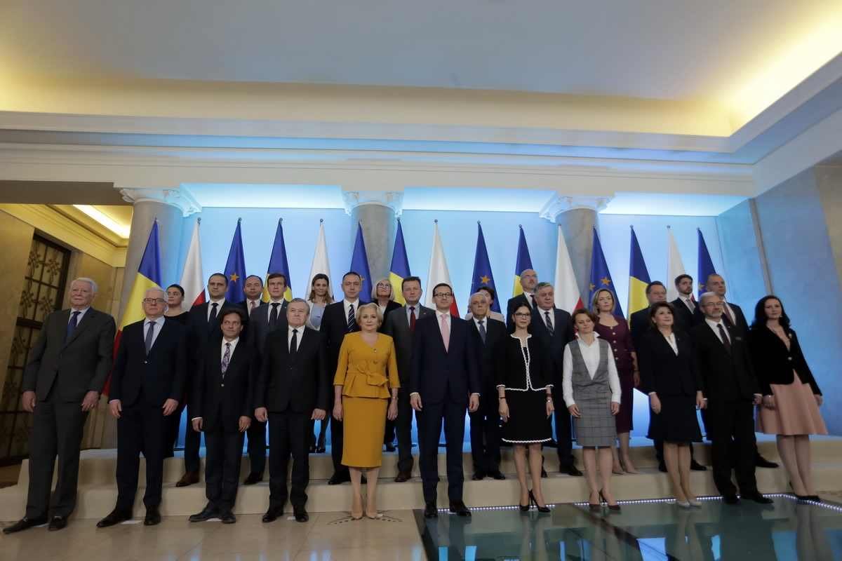 &bullet;  Fotó: Gov.ro