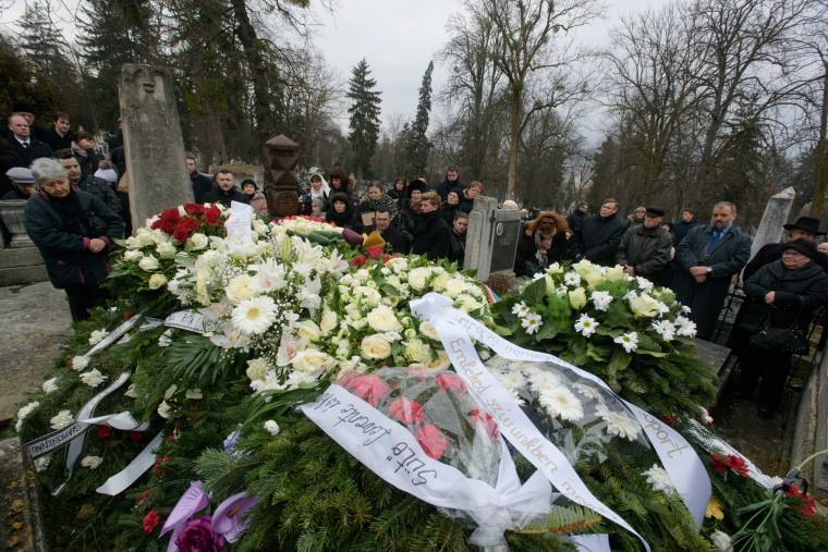 Kedvenc dalával indították utolsó útjára Kallós Zoltán néprajztudóst Válaszúton