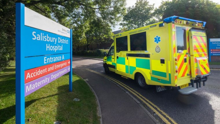 Kiengedték a kórházból a megmérgezett Julija Szkripalt