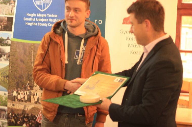 Varga László Edgár költő frissen kapott Csiki László-díjáról: megerősítés az elismerés