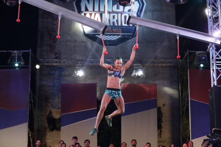 Ismét bizonyított az erdélyi „nindzsalány”: a kézdivásárhelyi Kis Ilka a magyarországi és a romániai versenyen is részt vett