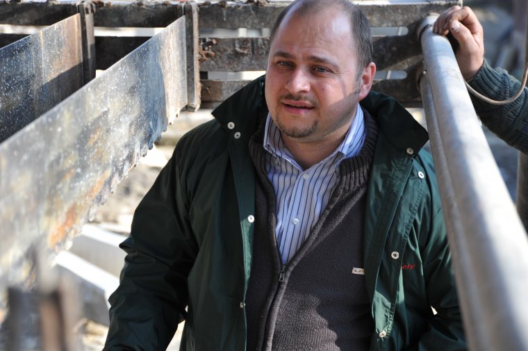 A rendőrség honlapján, a körözöttek listáján Olosz Gergely