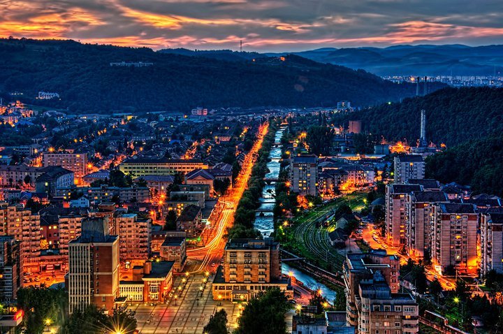 Kormányzati osztogatás a válasz a „nyugatosoknak” – több romániai település is csatlakozna az erdélyi városok szövetségéhez