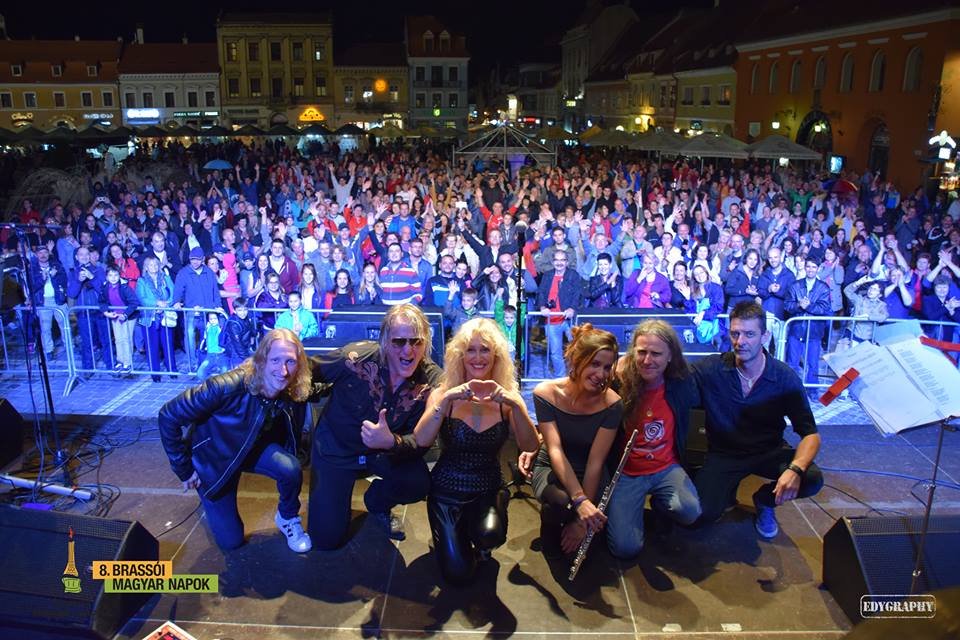 Lilla és a Napoleon Boulevard koncertje Brassóban &bullet;  Fotó: Facebook/Brassói Magyar Napok/Edy