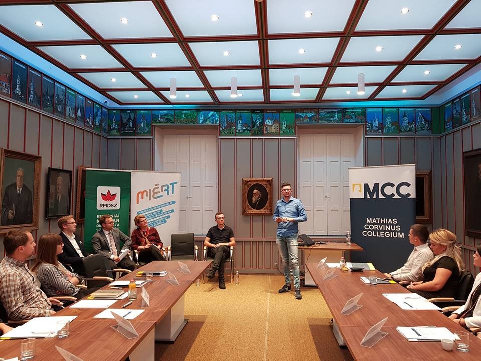 • Fotó: facebook.com/Magyar Ifjusági Értekezlet-MIÉRT