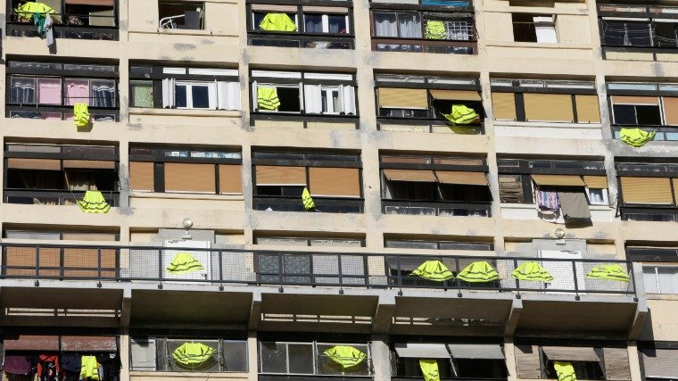 &bullet;  Fotó: MTI/AP/Claude Paris