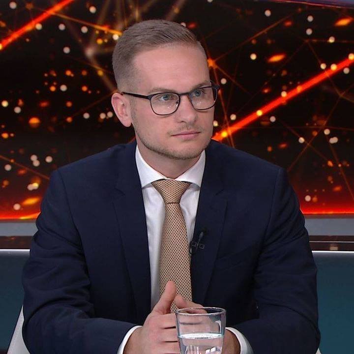 Deák Dániel elemző •  Fotó: Facebook/Deák Dániel