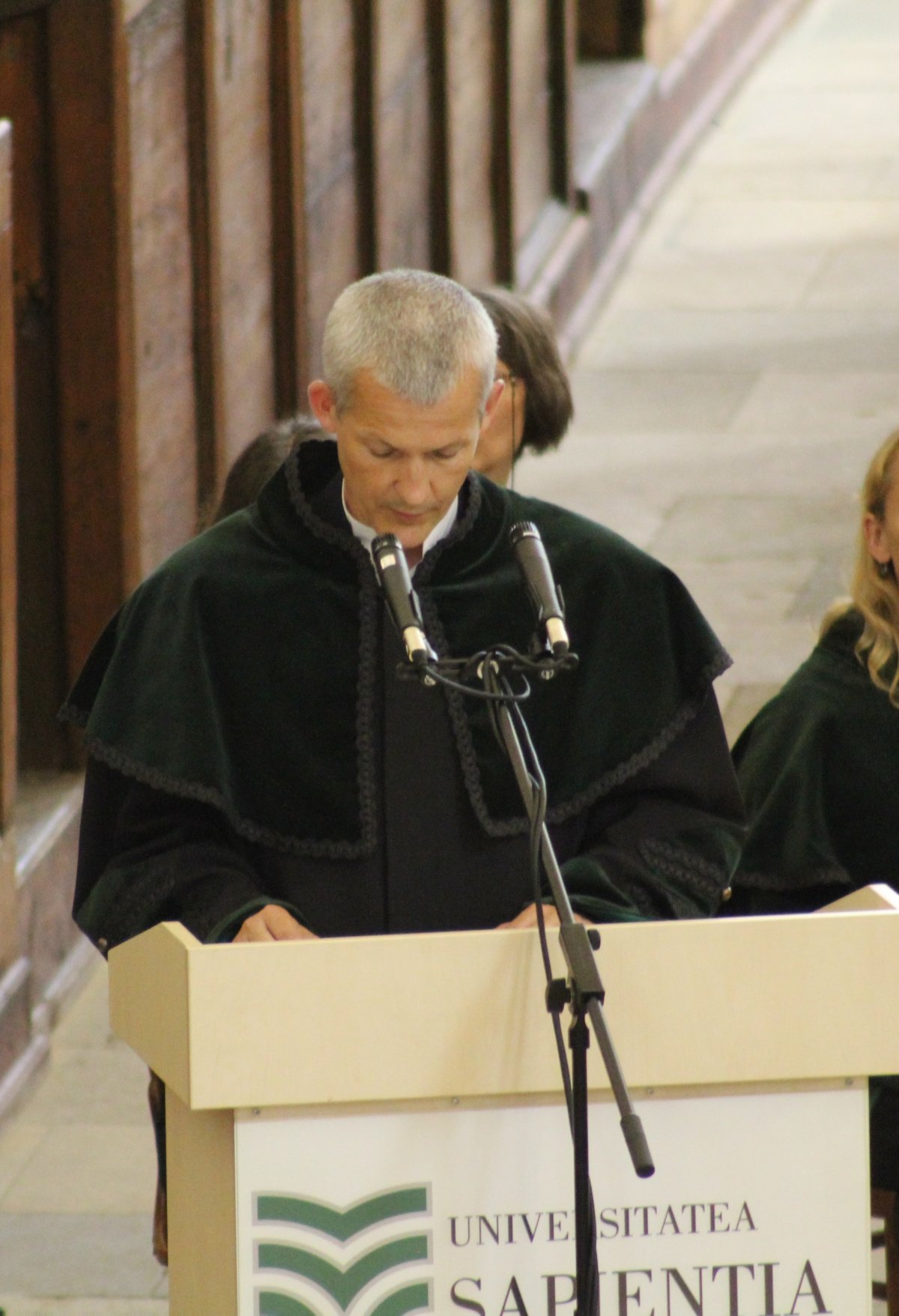 Tonk Márton dékán 