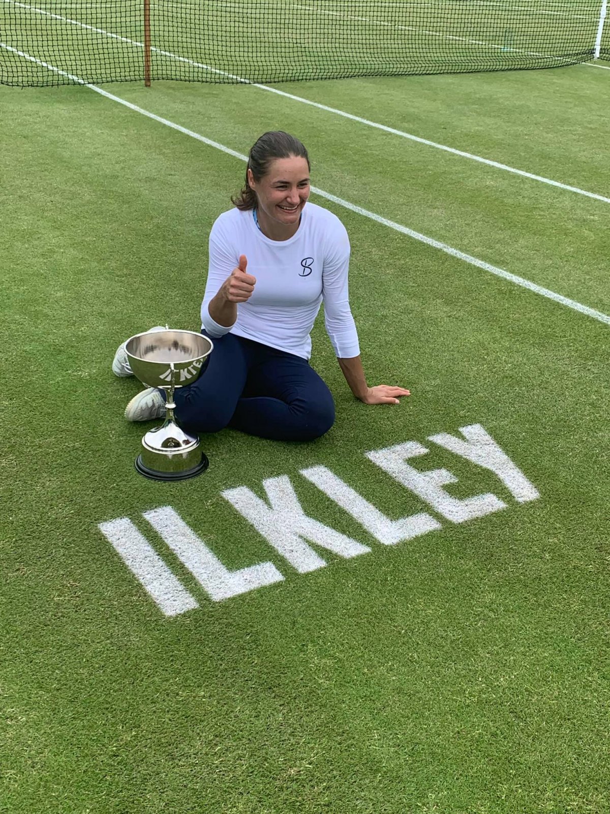 Monica Niculescu örülhetett a női döntő végén •  Fotó: Ilkley Trophy