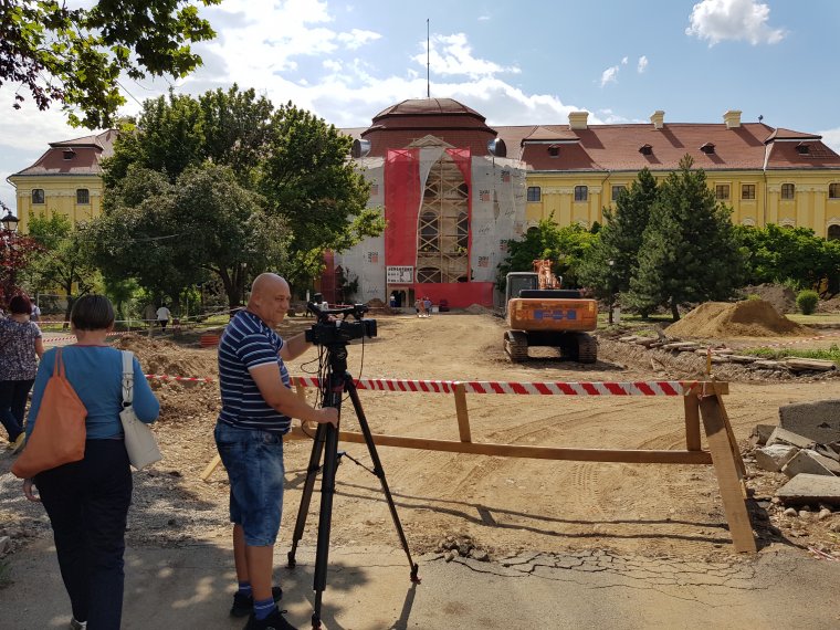 „Kizöldül” a nagyváradi katolikus püspöki palota: zöldenergiával fűtik és hűtik majd a felújított impozáns barokk épületet