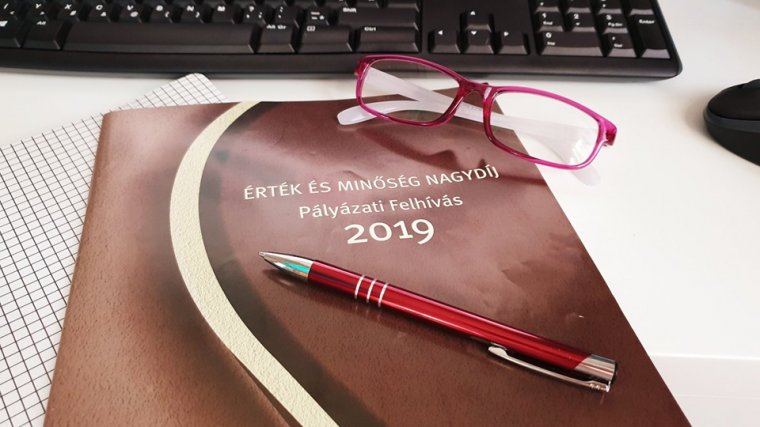 Felülmúlta a kiírók várakozásait az Érték és Minőség Nagydíj pályázatra beadott Kárpát-medencei pályaművek színvonala