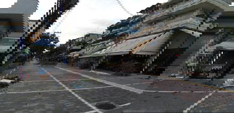 FRISSÍTVE – Román állampolgárok is életüket vesztették a görögországi ítéletidőben