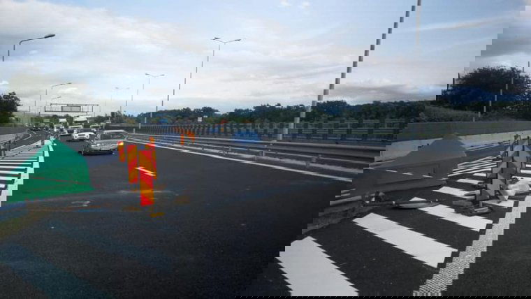 A szerződésbontás ellenére hamarosan megnyitják a Marosillye és Holgya közötti 21 kilométeres autópályaszakaszt