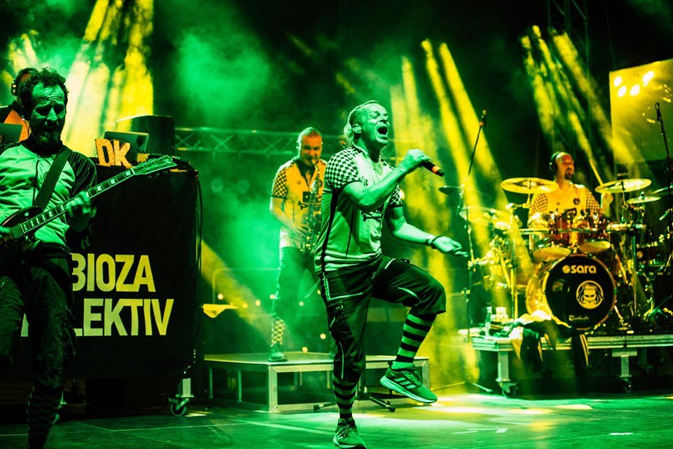 Nagy bulit csapott a bosnyák Dubioza Kolektiv •  Fotó: Facebook/Double Rise Festival