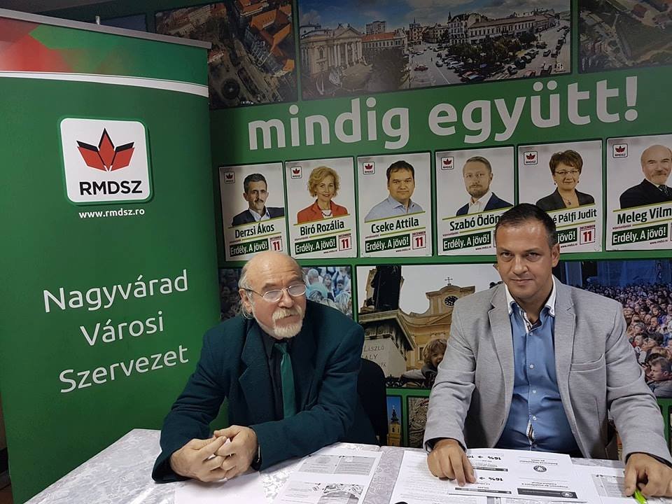 Meleg Vilmos (balra) az RMDSZ egy korábbi nagyváradi sajtótájékoztatóján &bullet;  Fotó: Facebook / Nagyváradi RMDSZ