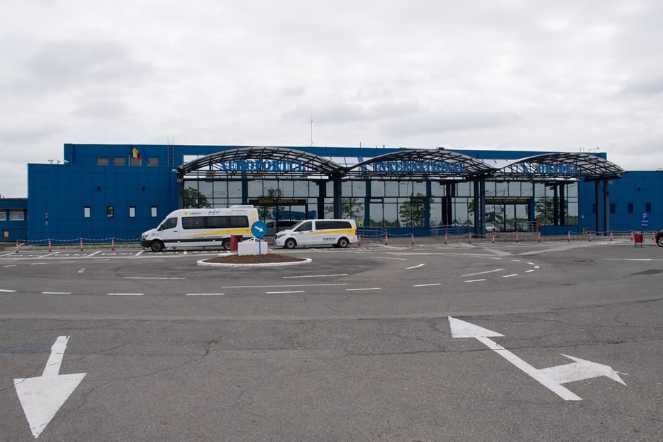 Újra szárnyalhat. Közös cél a nagyváradi reptér fejlesztése és új járatok indítása &bullet;  Fotó: Facebook/Aeroportul International Oradea