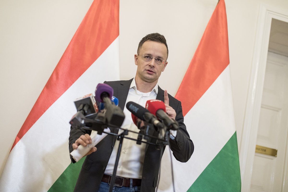 Szíjjártó Péter: „egy magyar érdeke is elég, hogy kiálljunk érte” - Archív &bullet;  Fotó: KKM