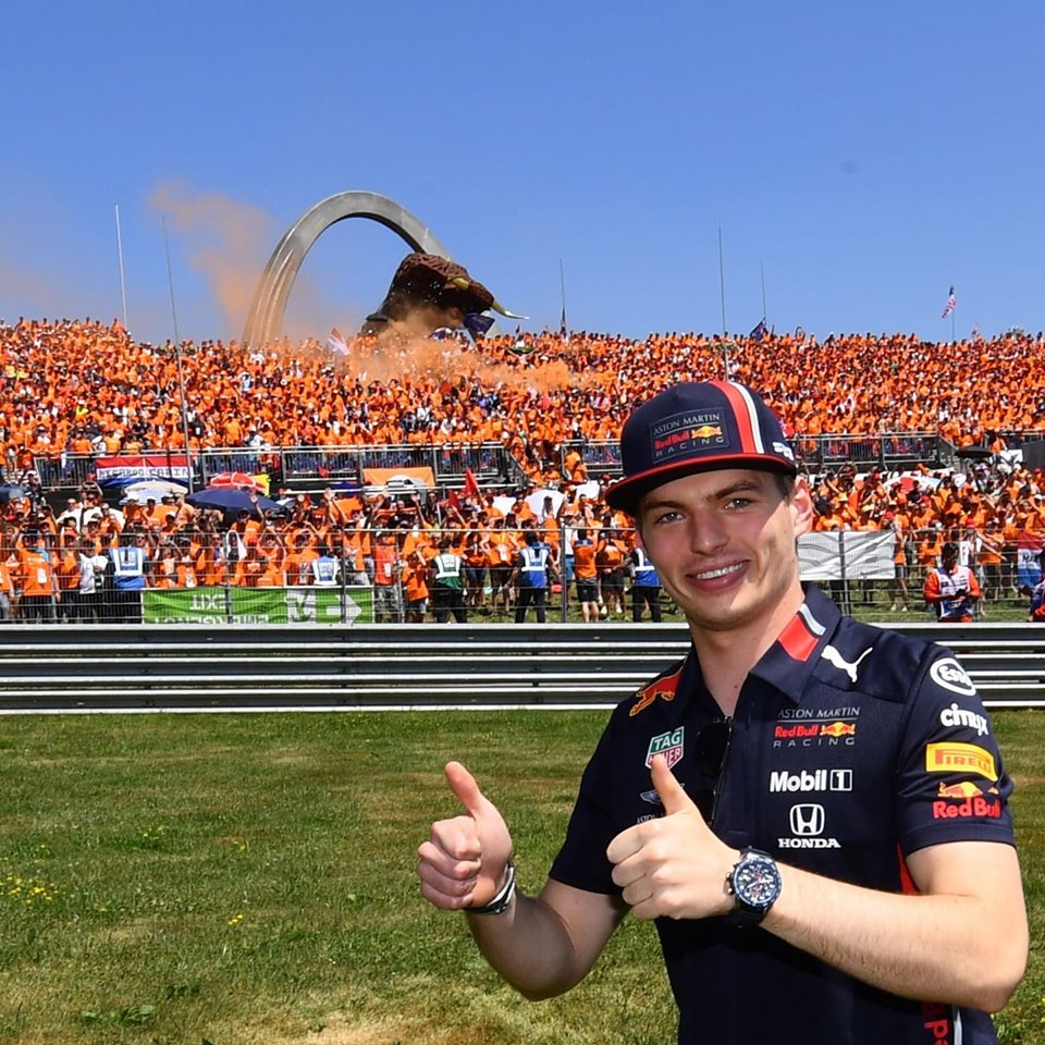 Korai öröm? Max Verstappen megnyerte ugyan a versenyt, de utolsó manővere miatt a versenybíróság elveheti tőle a győzelmet •  Fotó: Facebook