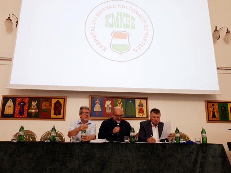 KMKSZ: folytatódik a kárpátaljai magyarok üldözése, a magyarellenes rágalomhadjárat