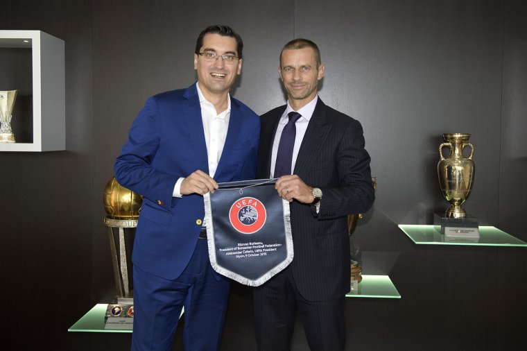 Sportdiplomáciai siker: Románia rendezheti meg az U19-es labdarúgó Európa-bajnokságot 2021-ben