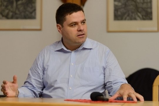 Veress Emőd: román nyelvű képzés esetén a hallgató nemcsak a magyar szaknyelvet nem sajátítja el, de nem is fogja a valódi mélységében megérteni a jogot &bullet;  Fotó: Jogélet.ro/Kiss Gábor