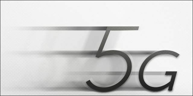 Az 5G mobiltelefon-hálózat romániai bevezetése ellen tiltakoznak Bukarestben
