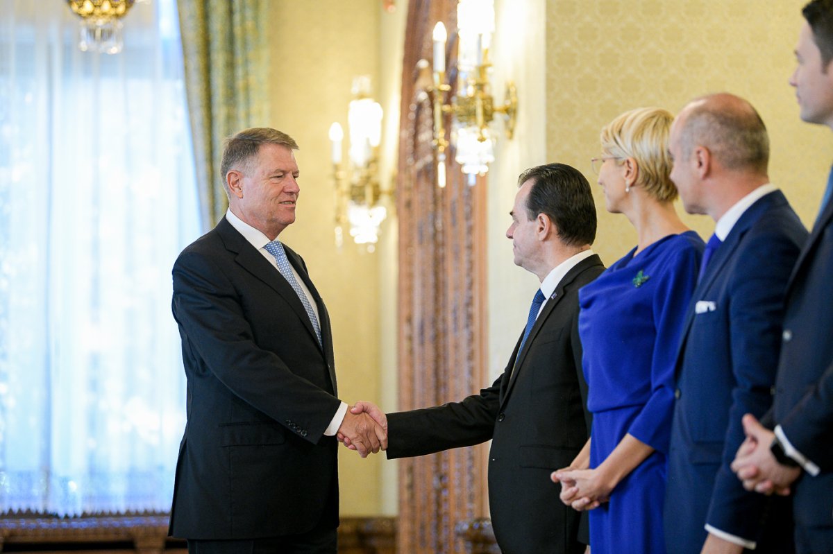 Várhatóan nem tud fajsúlyos intézkedést hozni a következő egy évben az Orban-kormány •  Fotó: presidency.ro