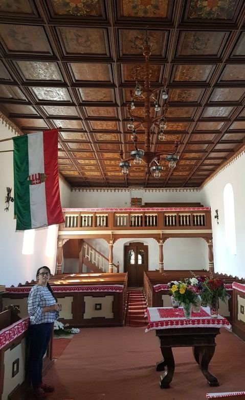 Az unitárius templom belseje. Farkas Izolda lelkész asszonynak nagy tervei vannak &bullet;  Fotó: Makkay József