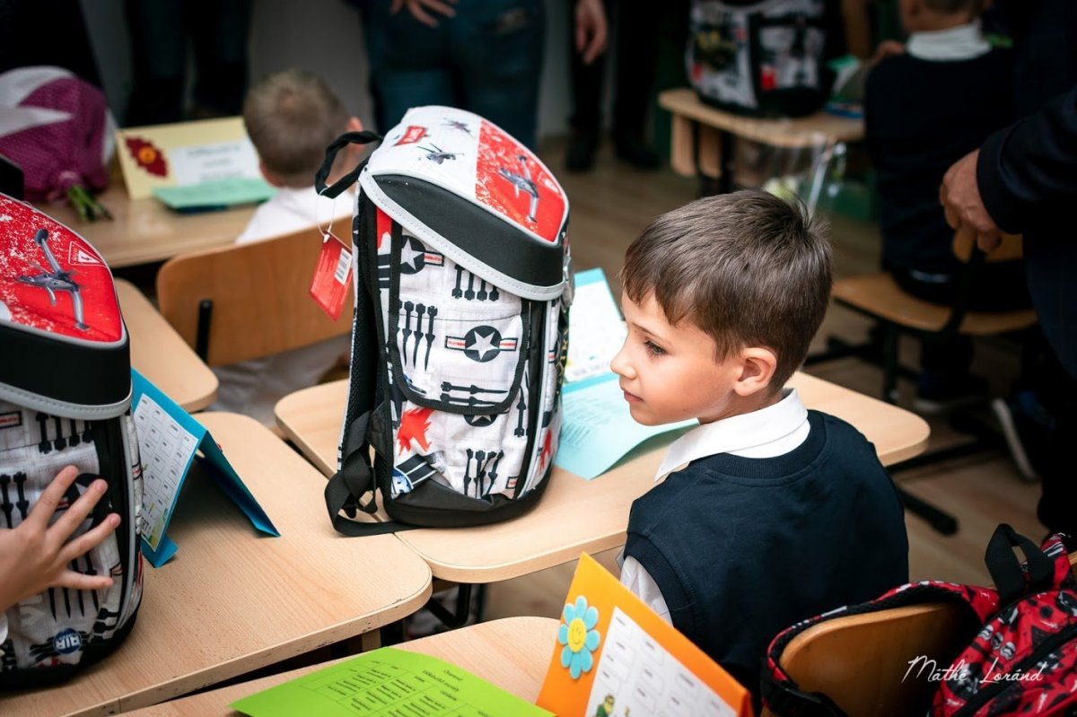 Negatív rekord dőlt meg az idei tanévnyitón: megyeszerte 41 gyerek kezdte az előkészítő osztályt &bullet;  Fotó: Facebook / RMDSZ Beszterce-Naszód