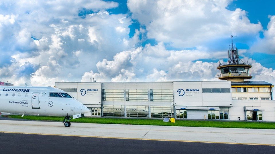 •  Fotó: Facebook/Debrecen International Airport