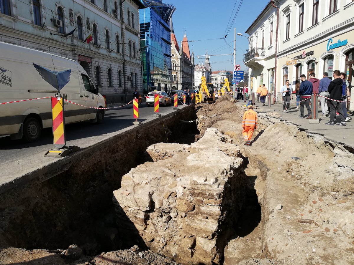 Hat nap alatt ásták ki az újabb alapokat •  Fotó: Pap Melinda