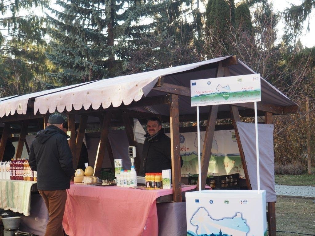 Egy sikeres uniós pályázat végterméke, a tejtermékeket előállító és értékesítő lánc •  Fotó: LAM Alapítvány