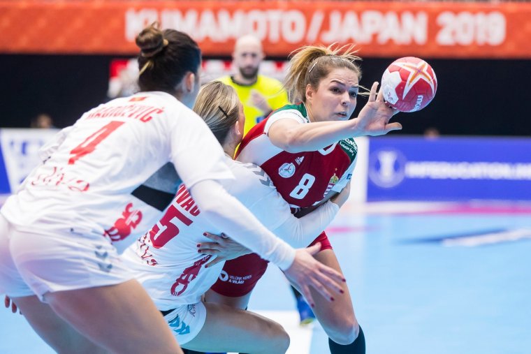 Női kézilabda-vb: veszélyben a magyar továbbjutás a Montenegrótól elszenvedett vereség után