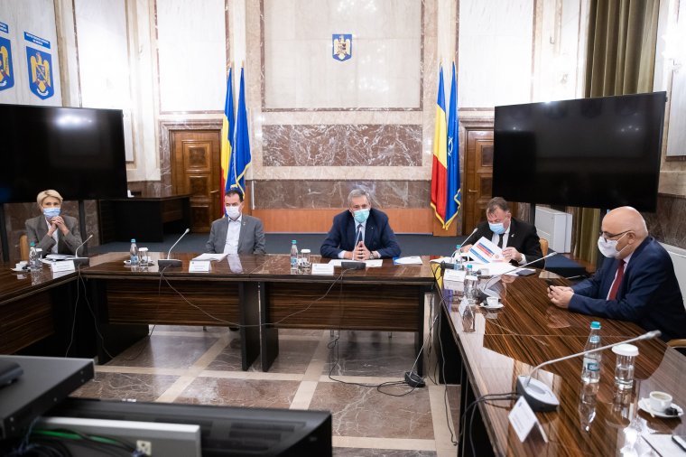Járvány: korlátozásokra készül Románia, szigorítják a külföldről történő beutazást