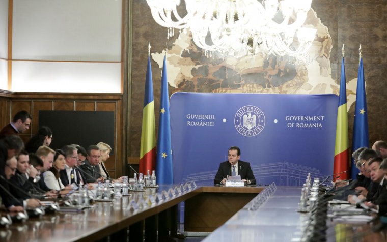 Bukottakkal előre: Ludovic Orban változatlan kormányának még a PNL sem fog bizalmat szavazni