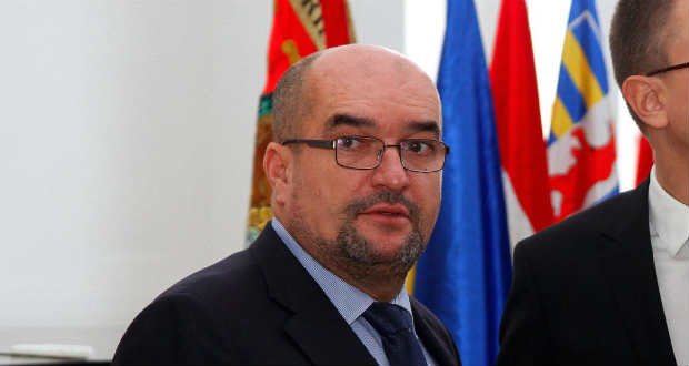 Brenzovics László KMKSZ-elnök ukrán „halállistán” való feltüntetéssel magyarázza Kelemen Hunor ukrajnai kitiltását