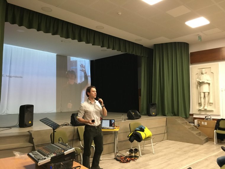 Megszokás vagy megszökés ötezer méter fölött – a kolozsvári Vekov Imre a Kilimandzsárót és az Elbruszt is megmászta