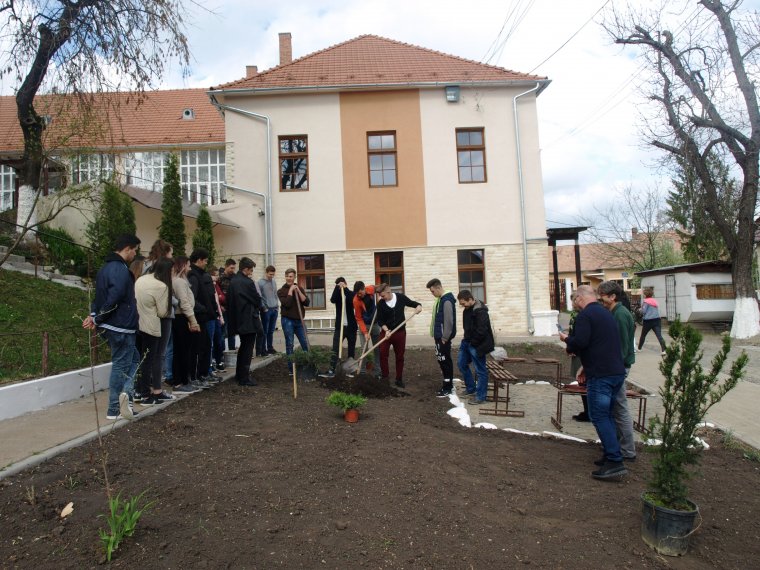 Az én édes ökootthonom – Változatos Föld napi programok Kalotaszentkirályon