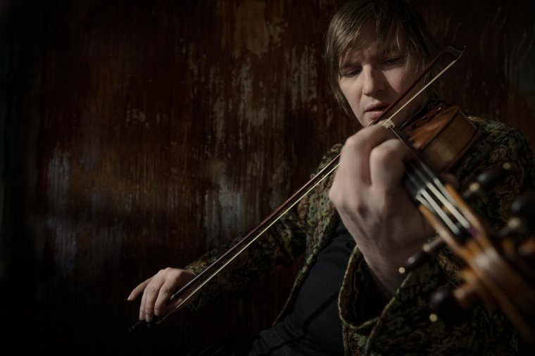 Visszakapta ellopott hegedűjét Lajkó Félix