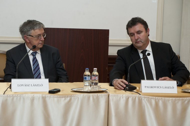 Továbbra sem jutott közös nevezőre az Akadémia és a magyar kormány a kutatóintézet-hálózatról