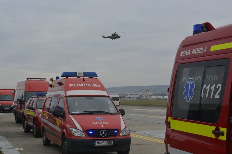 Frontálisan ütközött két személyautó Bánffyhunyad közelében – két kisgyerek életét vesztette a balesetben