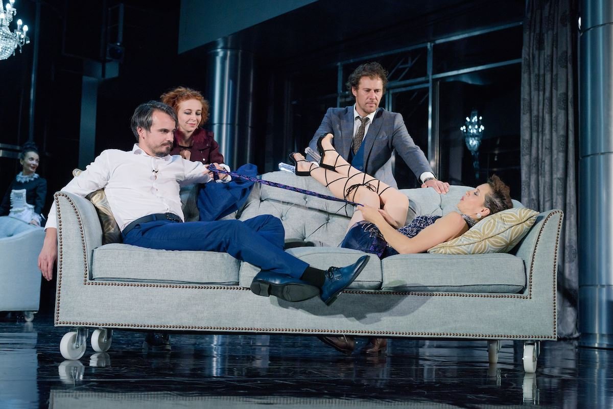 Húzóerő. A velencei kalmár hideg világban játszódik, ahol kontrasztként óriási szenvedélyek vannak •  Fotó: Biró István