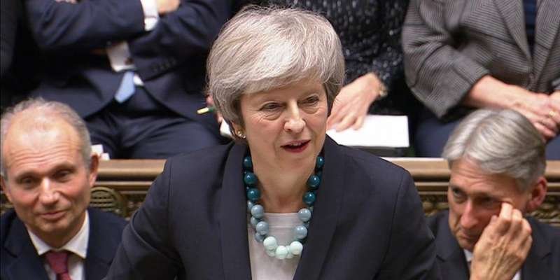 Theresa May szerint az alsóház döntése több nemzedéknyi időre meghatározza a szigetország jövőjét 