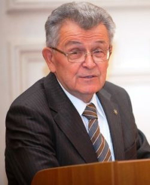 Péntek János •  Fotó: Kolozsvári Akadémiai Bizottság