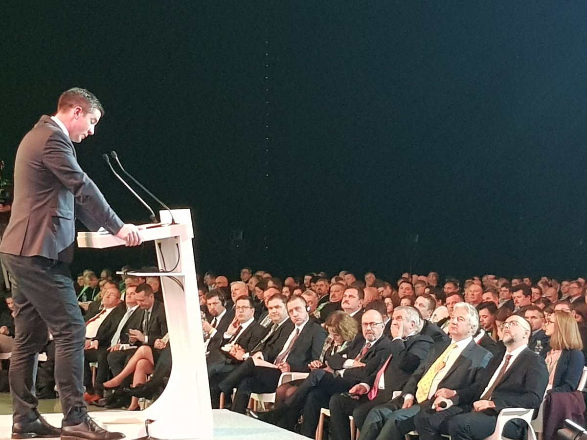Kocsis Máté, a Fidesz frakcióvezetője köszönti a kongresszust &bullet;  Fotó: Rostás Szabolcs