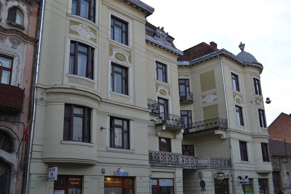 Nagy tervek. Még idén elkezdődhet a Sonnenfeld-palota
felújítása, Magyar Házat terveznek benne •  Fotó: Facebook/Többarcú Nagyvárad/Oradea cu mai multe fețe