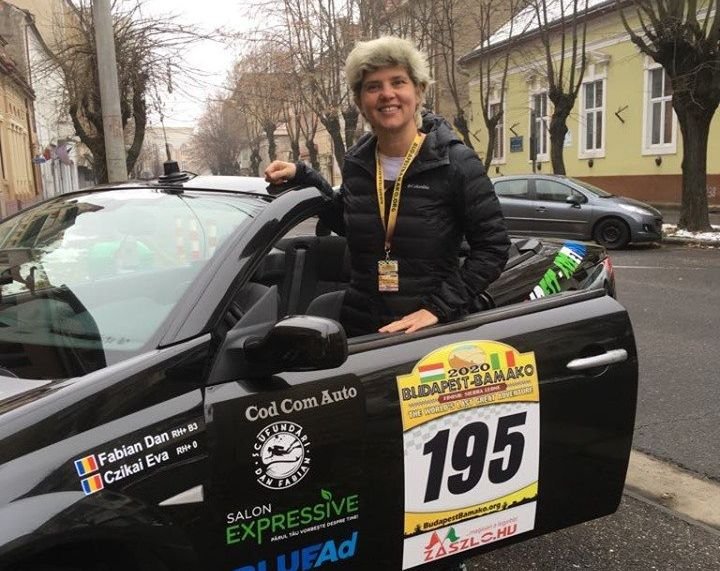 Szatmári kalandvágyók a Budapest–Bamako Ralin: a verseny mellett jótékonysági akciókban is részt vesz a partiumi házaspár