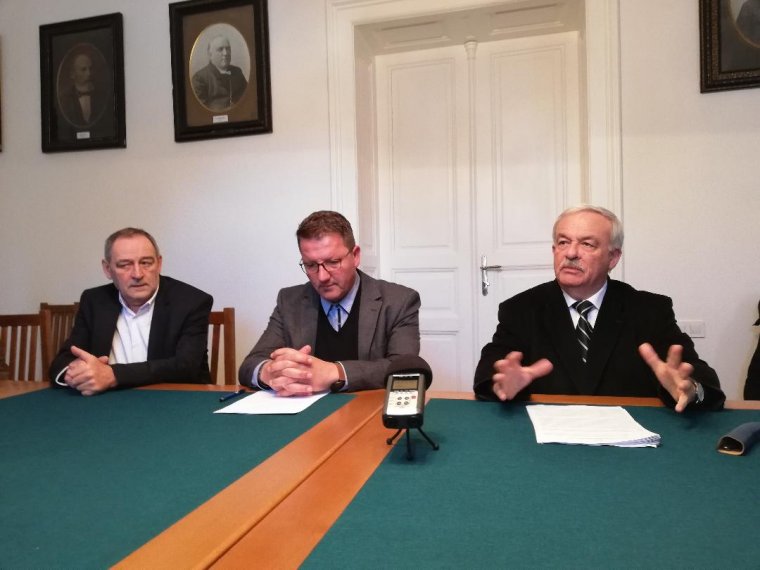 Nyugalomra int, a konfirmációk elhalasztását javasolja az Erdélyi Református Egyházkerület