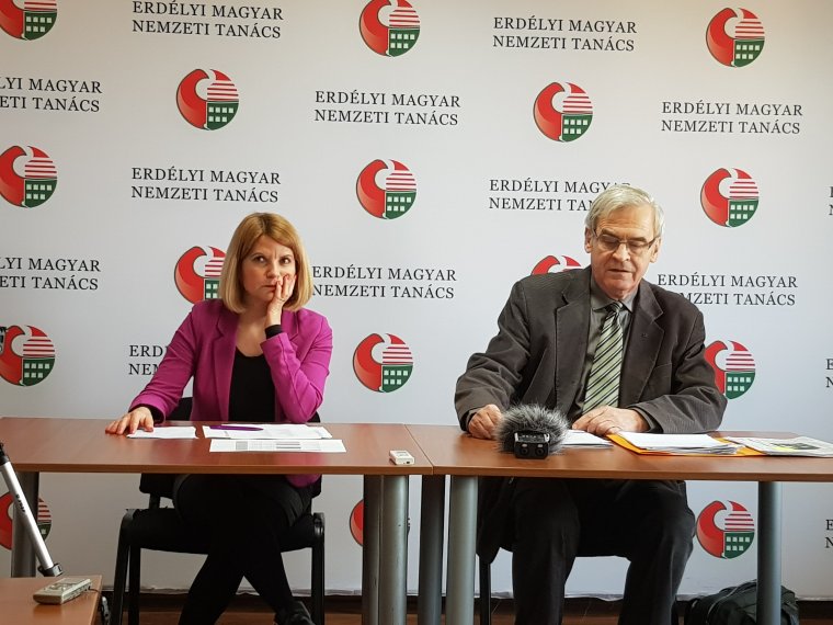 Tőkés László tart a politikai asszimilációtól, és nem sok jóra számít a trianoni centenárium évében